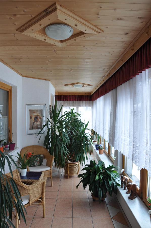 Haus Goldeck Apartman Lermoos Kültér fotó